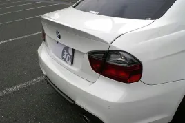 spoiler-na-klape-bmw-e90-05-11-sedan-m3-look
