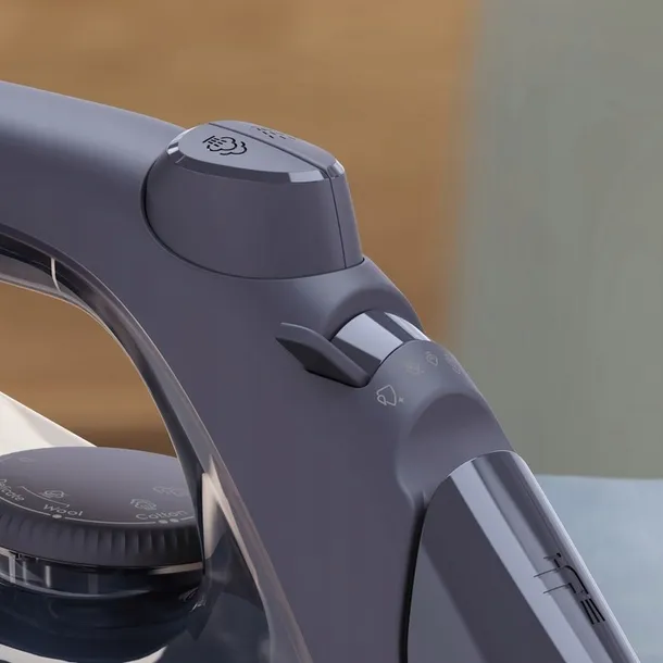 zelazko-electrolux-e6si1-4mn-funkcje-brak