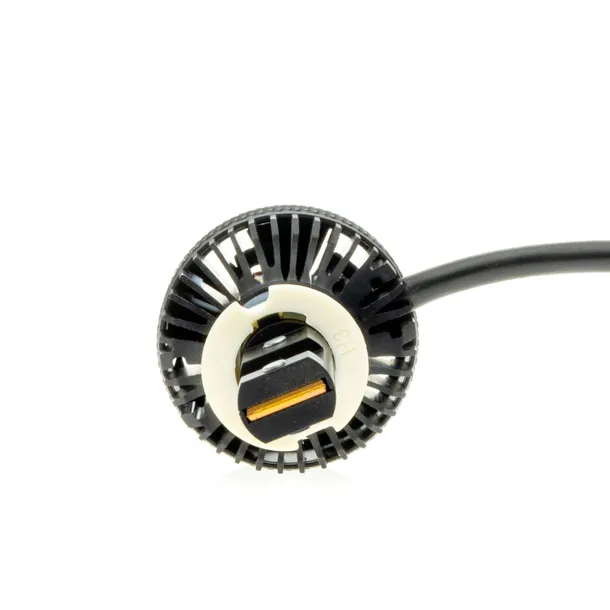 eplh108-6000k-zarowki-led-h3-24v-stan-nowy