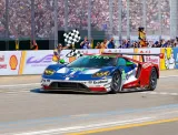 model-ford-gt-le-mans-2017-rev-07041-1-24-stan-nowy-model-ford-gt-le-mans-2017
