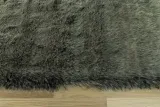 dywan-czarny-do-salonu-sztuczna-skora-jak-prawdziwa-futro-alaska-80x150-cm-kolor-odcienie-szarosci-czarny-kod-produktu-alaska-czarny