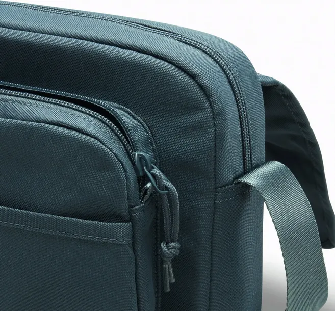 torba-na-ramie-converse-niebieski-10026011-a10-stan-nowy-plec-produkt-uniseks