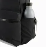 her-small-backpack-puma-black-cechy-dodatkowe-na-zamek-z-kieszonkami