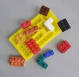 forma-silikonowa-klocki-lego