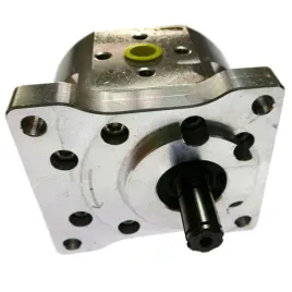 pompa-hydrauliczna-podnosnika-lewa-wzmocniona-6-frezow-wladimirec-t-25