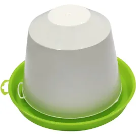 poidlo-dla-drobiu-35-l-zielono-biale-novital