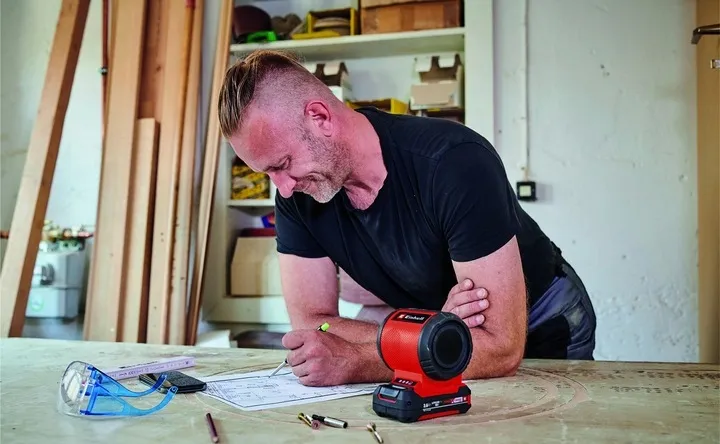 glosnik-bezprzewodowy-einhell-tc-sr-18-li-solo-komunikacja-bluetooth