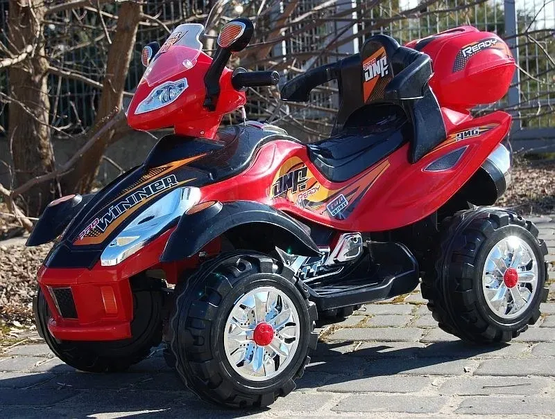 quad-winner-4-biegi2-silniki-strong-2-pilot-pb-903