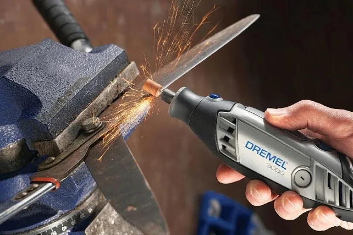 dremel-3000-5-akcesoriow-marka-dremel