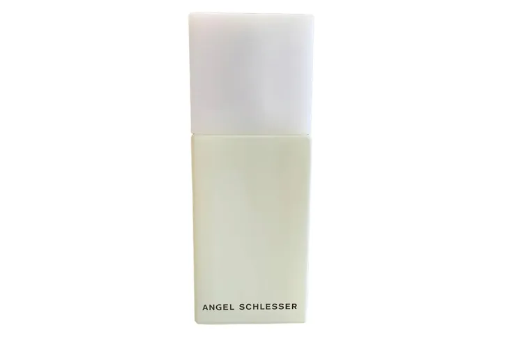 angel schlesser femme