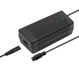 ladowarka-60-v-672v-do-hulajnog-elektrycznych-2a-gx16