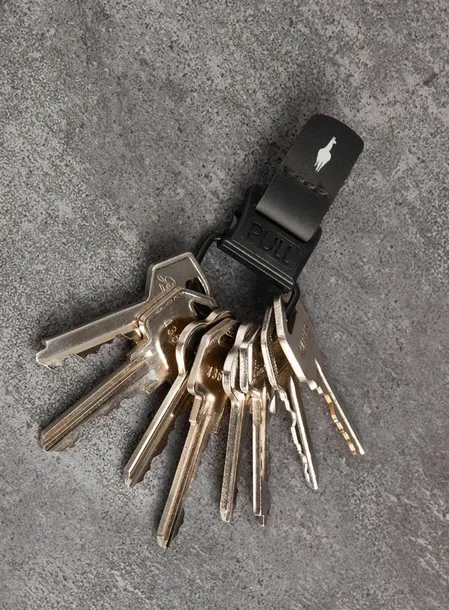 brelok-alpaka-hub-keychain-black-kolor-czarny-stan-nowy