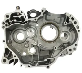 karter-silnika-lewy-gp1-blade-r