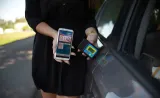 miernik-grubosci-lakieru-gl-smart-8-android-ios-informacje-dodatkowe-automatyczne-wylaczanie-podswietlany-wyswietlacz-wspolpraca-z-urzadzeniem-mobilnym-zalaczony-pokrowiec