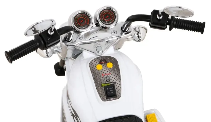 motorek-hot-chopper-bialy-stan-nowy-wiek-dziecka-3-lata