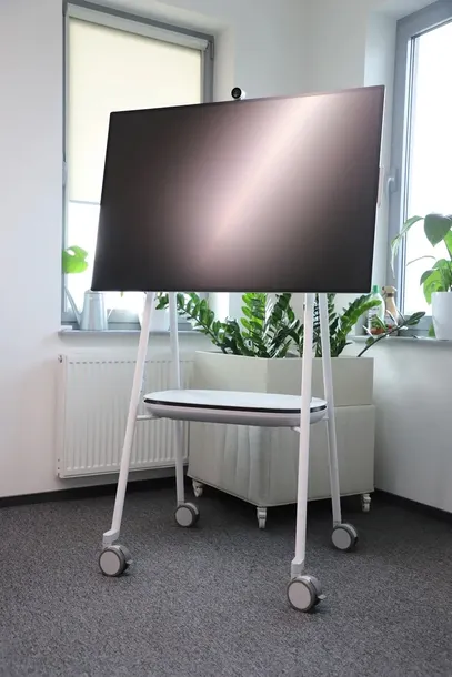 microsoft-surface-hub-2s-i5-model-surface-hub-2s