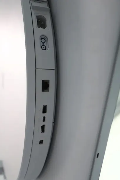 microsoft-surface-hub-2s-i5-kolor-bialy