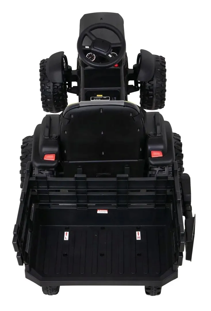traktor-titanium-z-przyczepa-czarny