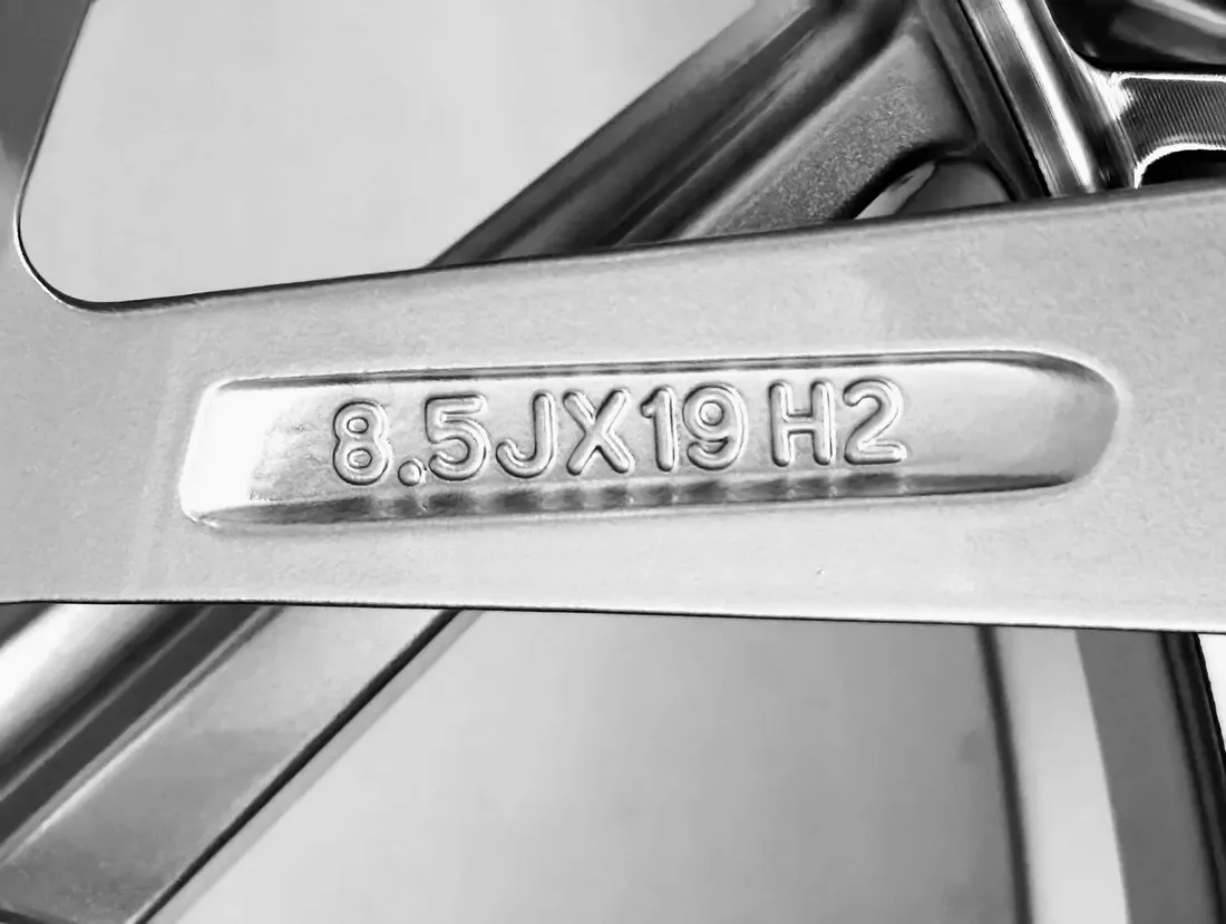 nowe-alufelgi-cupra-19-born