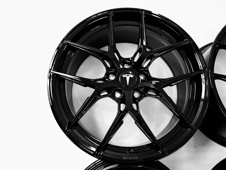 nowe-alufelgi-tesla-19-model-3-model-3-highland-rozstaw-srub-5x114-3