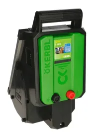 elektryzator-solarny-titan-s-1400-dla-koni-bydla-trzody-14-j-kerbl