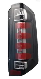 lampa-zesp-mb-tourismo-24-led-prawa