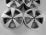 nowe-alufelgi-do-vw-19-arteon-beetle-caddy-eos-golf-5-7-phaeton-informacje-dodatkowe-zgodnosc-z-czujnikami-cisnienia