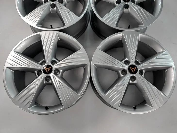 nowe-alufelgi-do-cupra-19-ateca-5fp-powloka-polysk