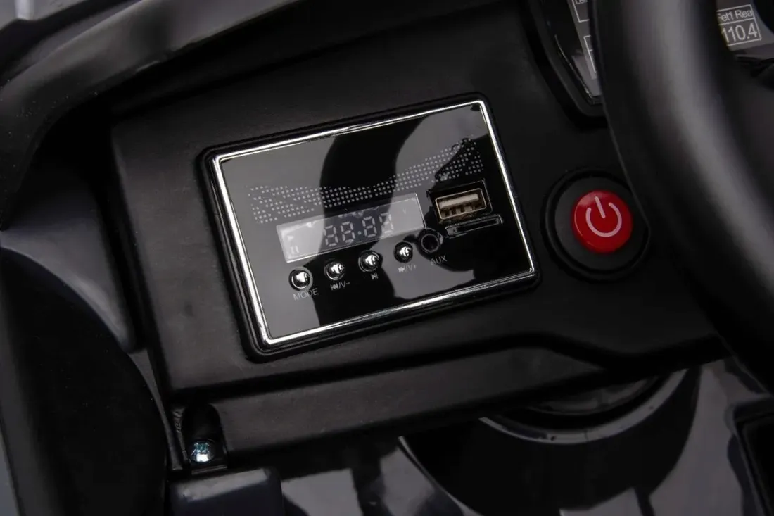 pojazd-audi-rsq-e-tron-szary