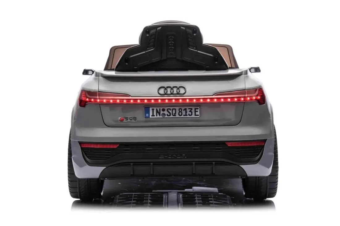 pojazd-audi-sq8-szary