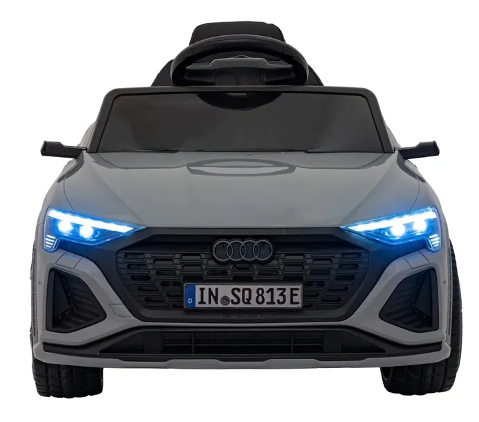pojazd-audi-sq8-szary-marka-audi-wiek-dziecka-3-lata