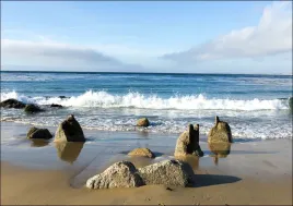monterey-bay-is-a-bay-of-the-pacific-ocean-along-the-central-coast-of-cali