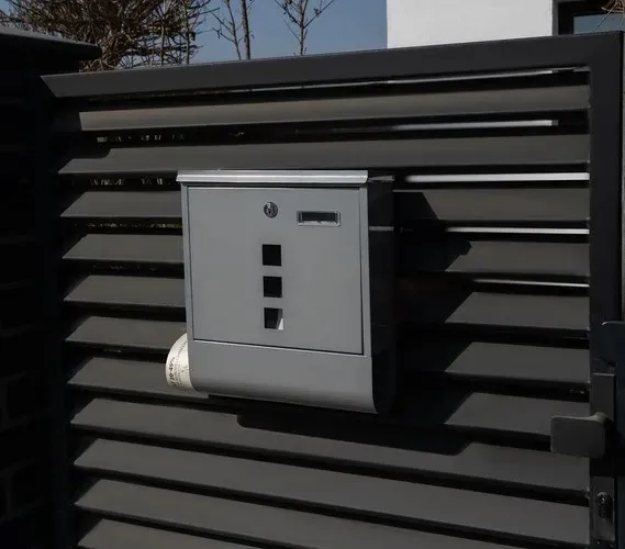 skrzynka-na-listy-stan-nowy-marka-malatec