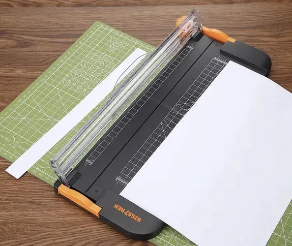 gilotyna-do-papieru-trymer-typ-gilotyna-stan-nowy