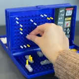 gra-rodzinna-statki-22413-stan-nowy-bohater-inny