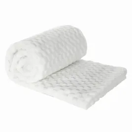 koc-narzuta-pled-cindy6-z-efektem-3d-70x160-bialy