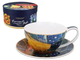 filizanka-spodek-v-van-gogh-taras-kawiarni-noca