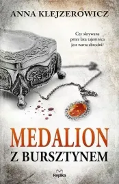 medalion-z-bursztynem