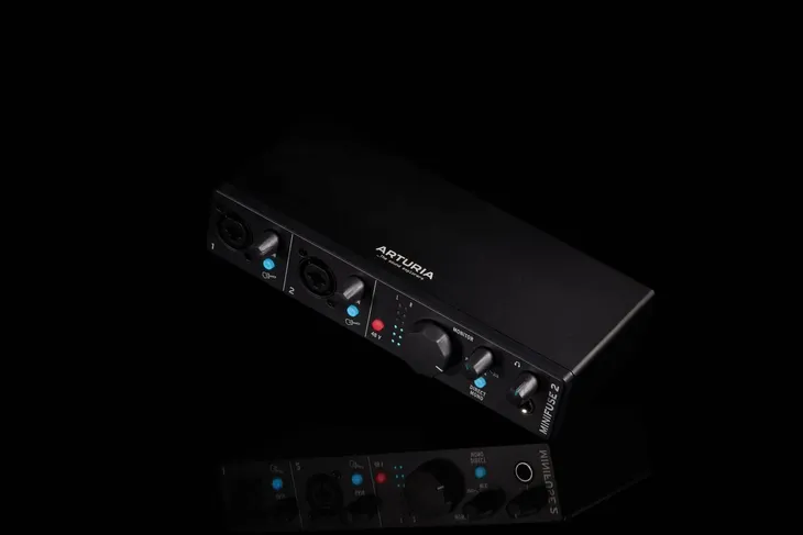 arturia-minifuse-2-black-interfejs-audio-usb