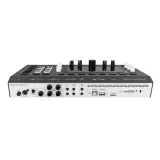 waldorf-iridium-core-syntezator-desktopowy