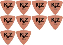 10x-kostki-do-gitary-piorko-kz-triangle-06-mm-zestaw-z-tediorexu