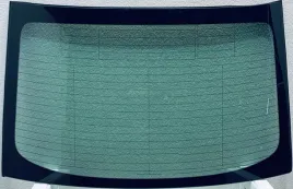 szyba-tylna-mazda-3-sedan-2013-2019-oem
