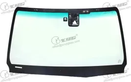 szyba-czolowa-toyota-hilux-2020-kamera-antena