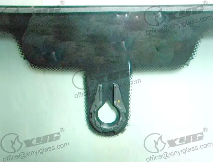 szyba-czolowa-audi-a1-3d-5d-2010-2012-sensor-stan-nowy