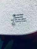szyba-czolowa-mazda-2-2015-kamera-sensor-stan-nowy