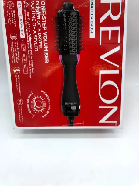 suszarka-do-wlosow-revlon-42421-kolor-dominujacy-czarny