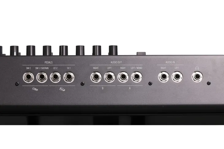 kurzweil-k2088-syntezator-workstation