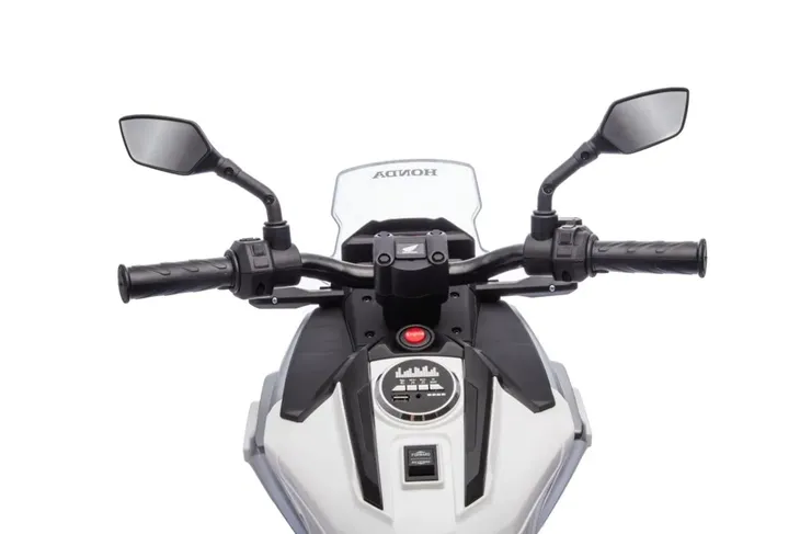 motor-honda-nc750x-bialy-stan-nowy-wiek-dziecka-3-lata