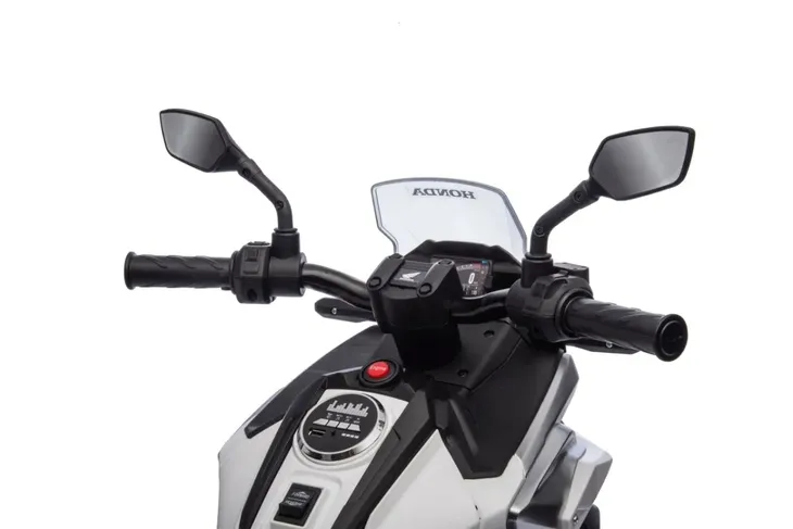 motor-honda-nc750x-bialy-kolor-wielokolorowy-marka-ramiz