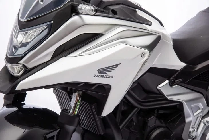 motor-honda-nc750x-bialy-kolor-wielokolorowy-kod-producenta-pa-tr2306-bia